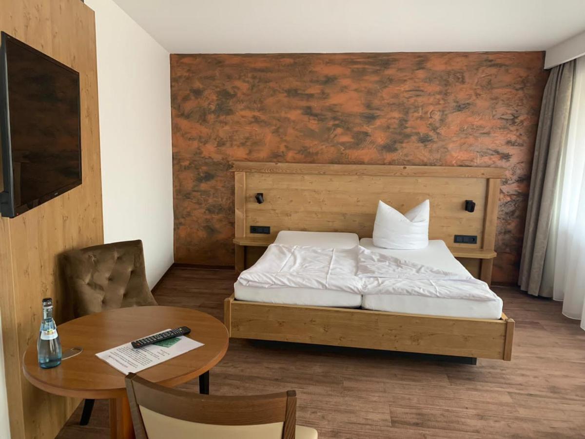 Forsthof Hotel Steinheim an der Murr Екстериор снимка